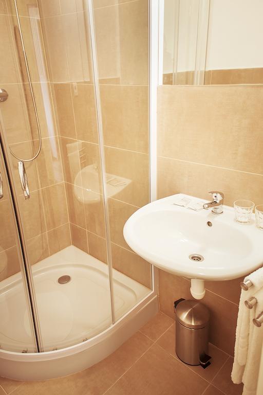 Villa Sipeky セネツ 部屋 写真